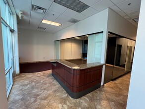 6615 S Eastern Ave, Las Vegas, NV for rent Building Photo- Image 1 of 14