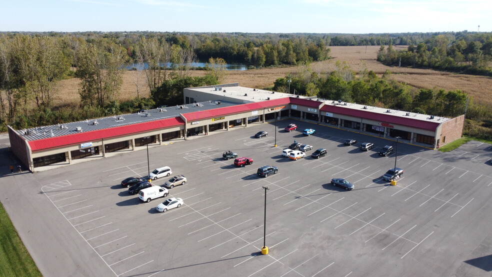 1030-1068 Upper Valley Pike, Springfield, OH for sale - Building Photo - Image 1 of 1