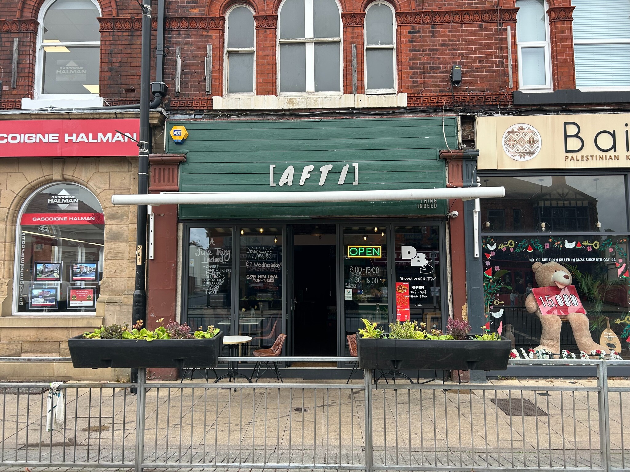 741 Wilmslow Rd, Manchester for sale Primary Photo- Image 1 of 1