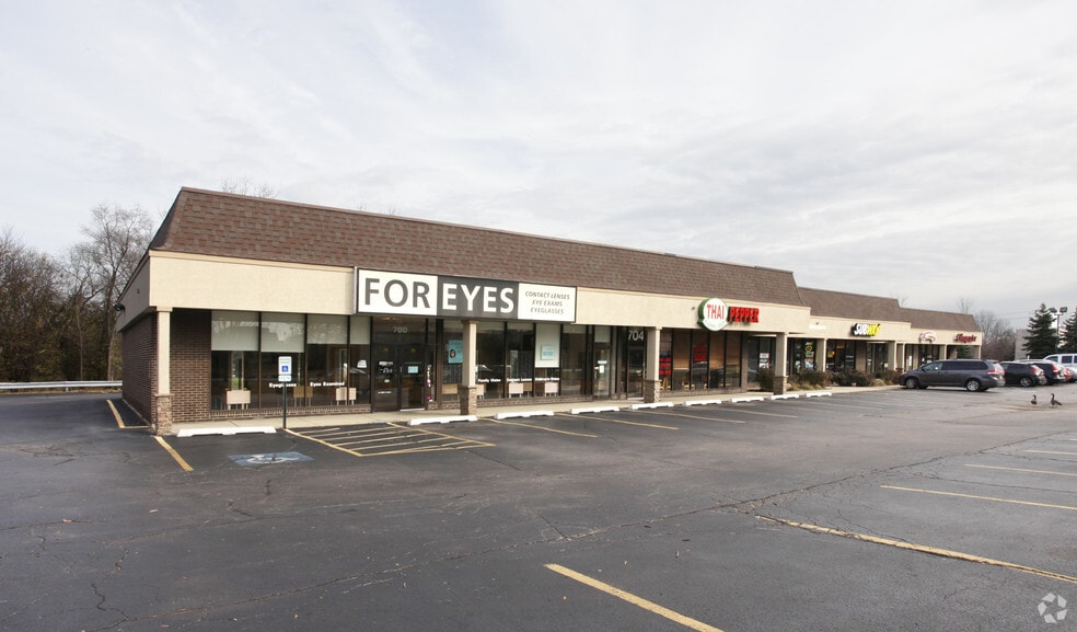 700714 E Higgins Rd, Schaumburg 60173 UK