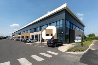 More details for 145 Rue Des Caboeufs, Gennevilliers - Office, Light Industrial to Rent
