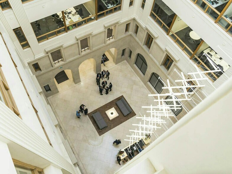 Brindley Place, 3 Brindley Pl, Birmingham to rent - Building Photo - Image 3 of 26