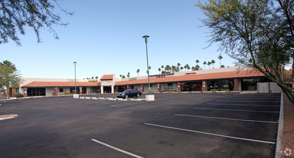 24 W Camelback Rd, Phoenix, AZ for rent - Primary Photo - Image 1 of 22