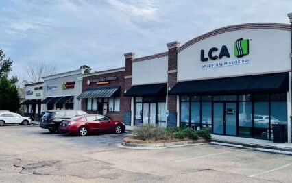 655 Lake Harbour Dr, Ridgeland, MS to rent - Building Photo - Image 3 of 9