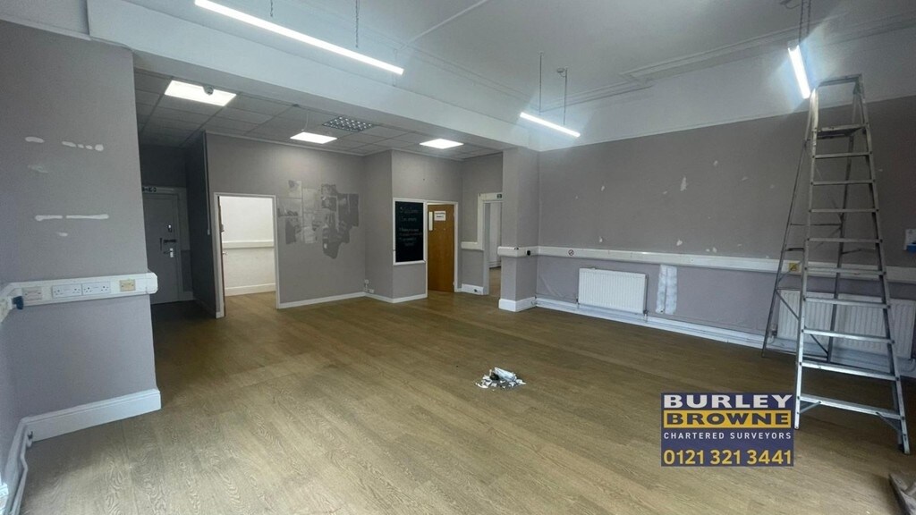 30-30A Station Rd, Walsall to rent Interior Photo- Image 1 of 5
