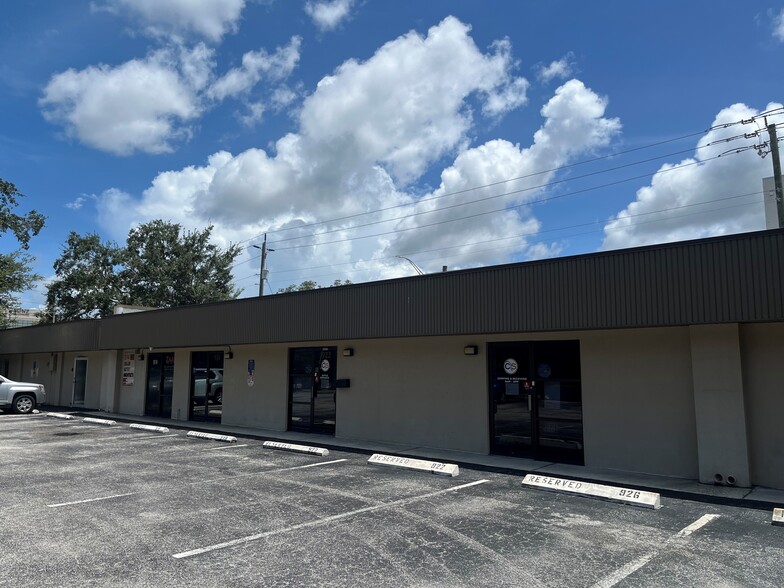 918-928 14th St W, Bradenton, FL for rent - Building Photo - Image 2 of 6