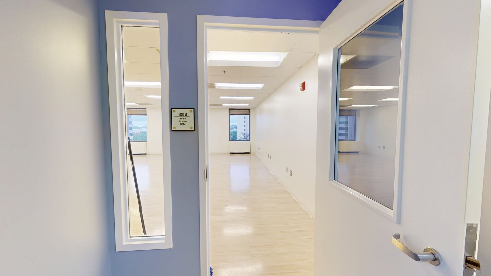 7777 Leesburg Pike, Falls Church, VA to rent Interior Photo- Image 1 of 4