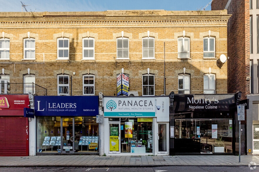 51 Fife Rd, Kingston Upon Thames to rent - Primary Photo - Image 1 of 3
