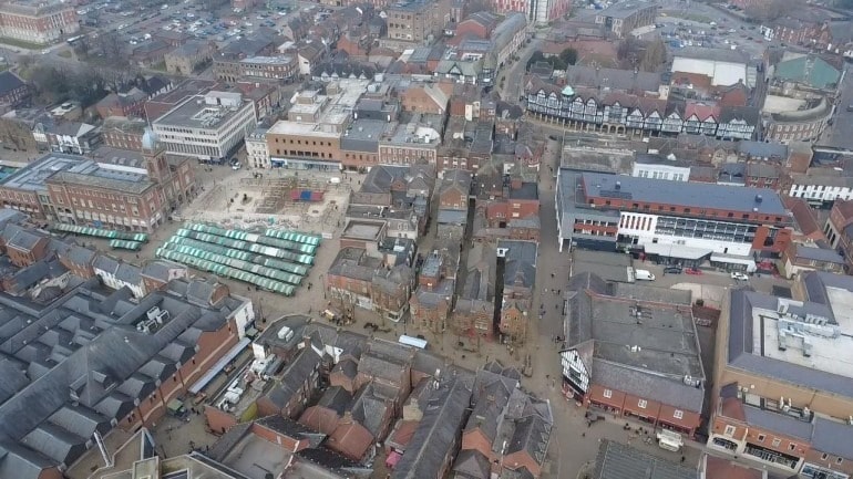 8-10 Central Pavement, Chesterfield to rent - Aerial - Image 2 of 6