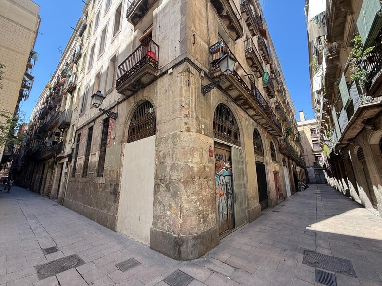 Build-to-Rent in Barcelona, Barcelona for sale - Building Photo - Image 1 of 3