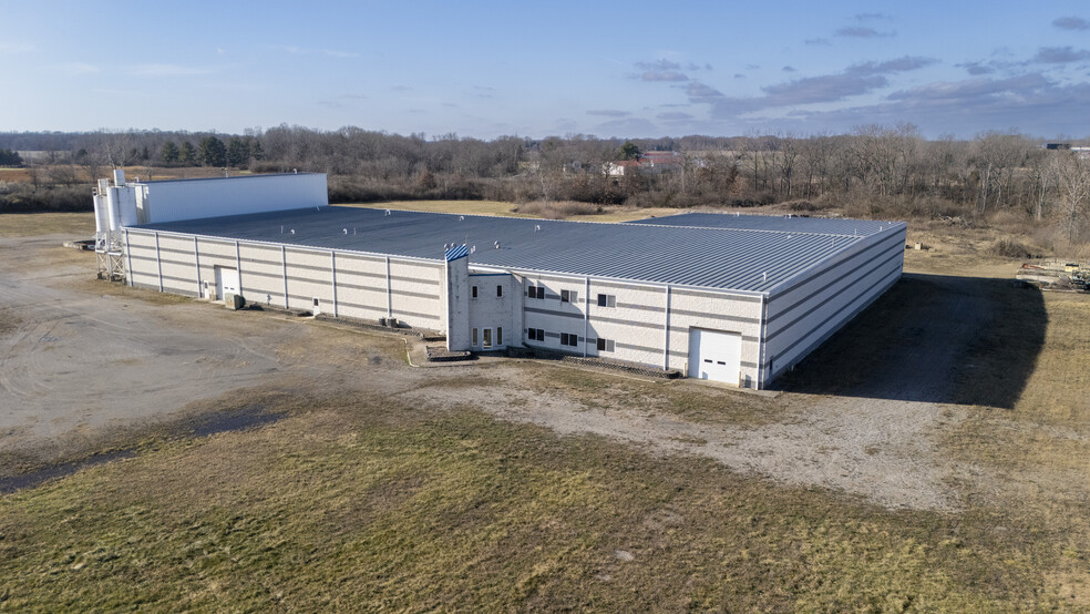 1001 Sawmill Pky W, Huron, OH for sale - Building Photo - Image 1 of 16