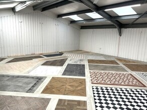 Aldermaston Road, Bramley to rent Interior Photo- Image 2 of 2