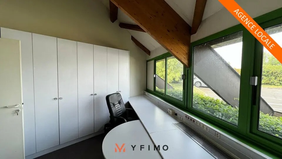 Location Bureaux 15 m² - Photo 1