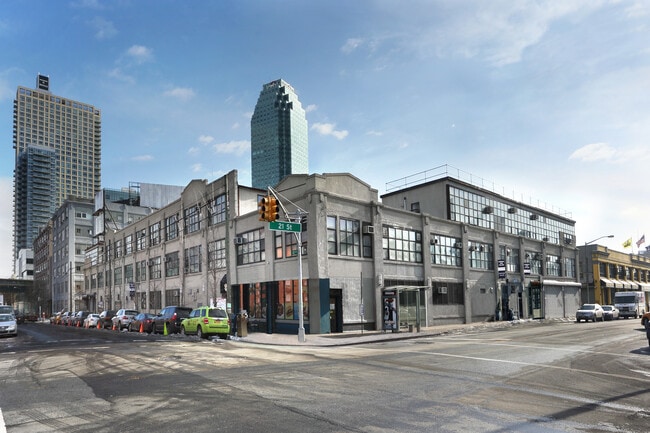 More details for 43-01 21st St, Long Island City, NY - Office, Retail to Rent