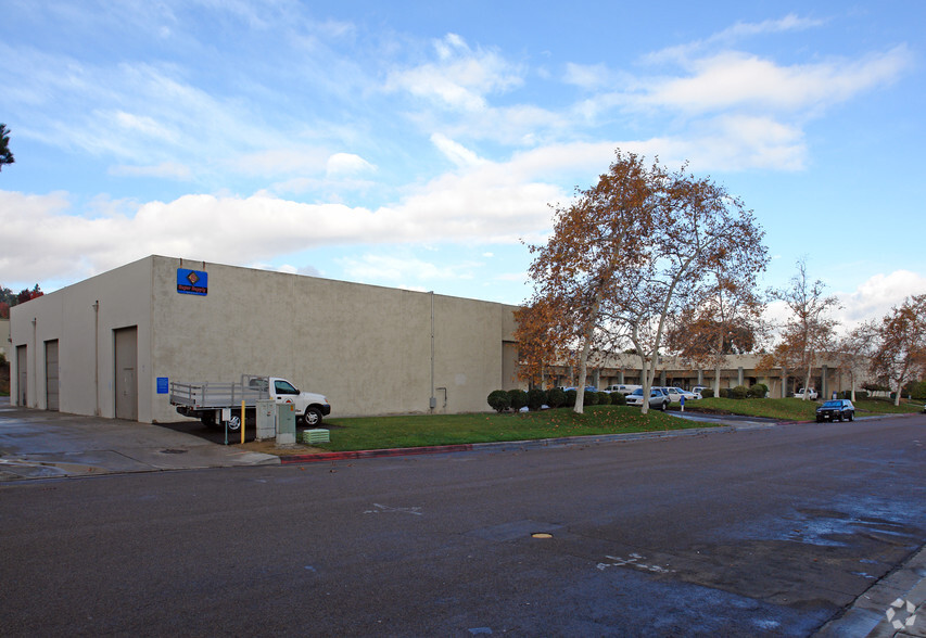 1452-1548 Fayette St, El Cajon, CA for rent - Building Photo - Image 2 of 9