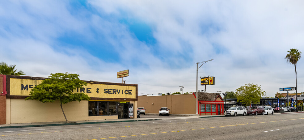 623 S Anaheim Blvd, Anaheim, CA for sale - Building Photo - Image 2 of 16