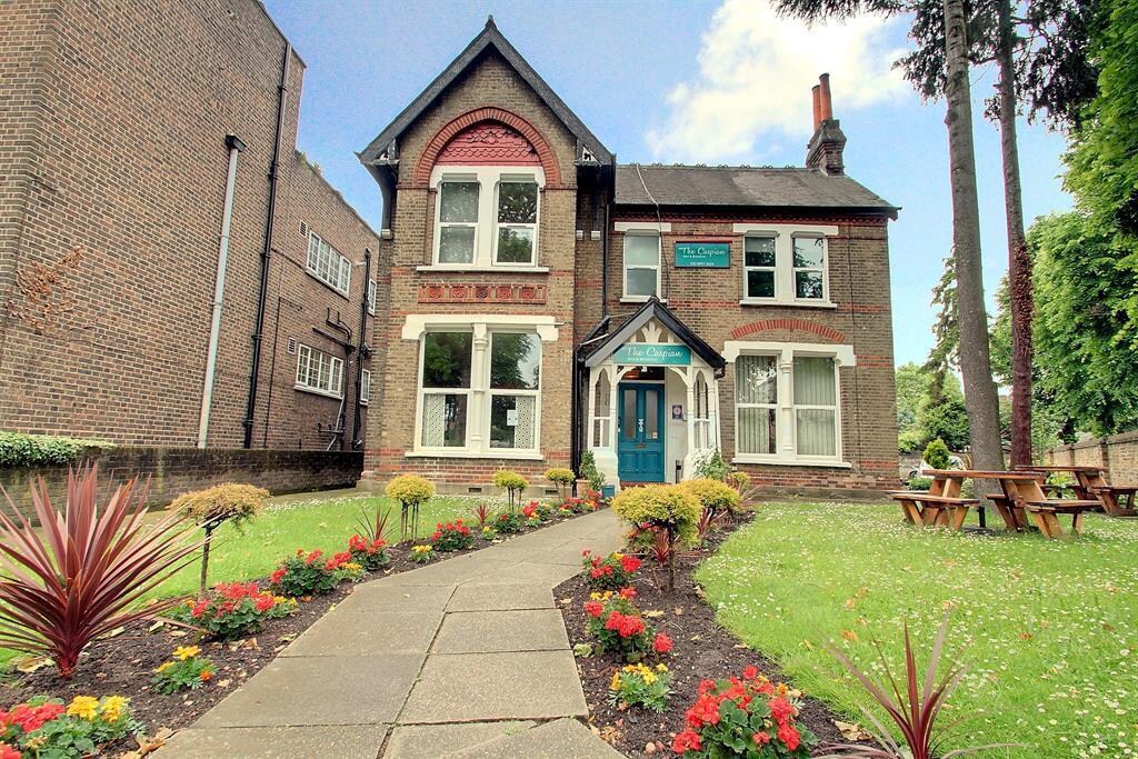 14 Haven Green, London for sale Primary Photo- Image 1 of 1