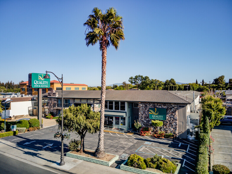 2930 El Camino Real, Santa Clara, CA for sale - Building Photo - Image 2 of 13