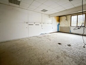 Office in Marseille to rent Interior Photo- Image 1 of 3