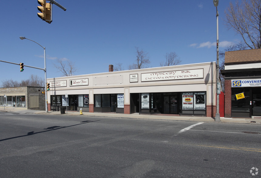 520-526 Main St, Indian Orchard, MA for sale - Building Photo - Image 2 of 3