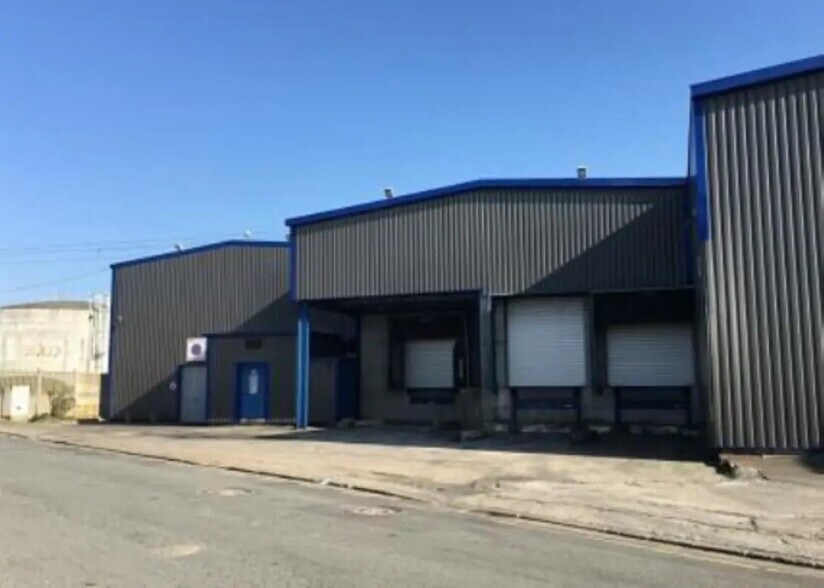 27 Rue Des Ecoles, Le Thillay to rent - Building Photo - Image 2 of 6