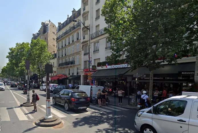 Location Commerce 90 m² - Photo 1