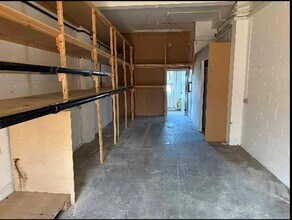 Sir Thomas Longley Rd, Rochester to rent Interior Photo- Image 2 of 4