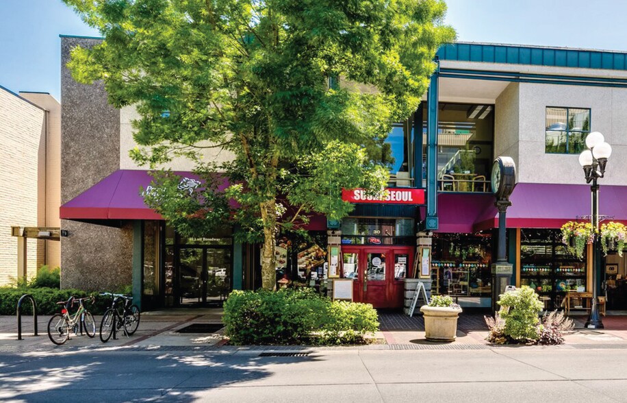 40 E Broadway, Eugene, OR for rent - Building Photo - Image 1 of 4