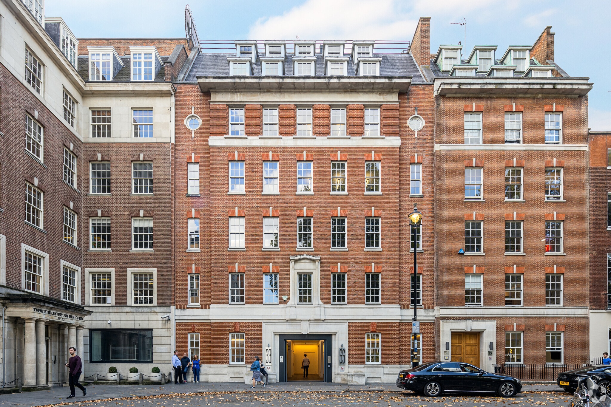 15-20 Dean St, London for sale Primary Photo- Image 1 of 1