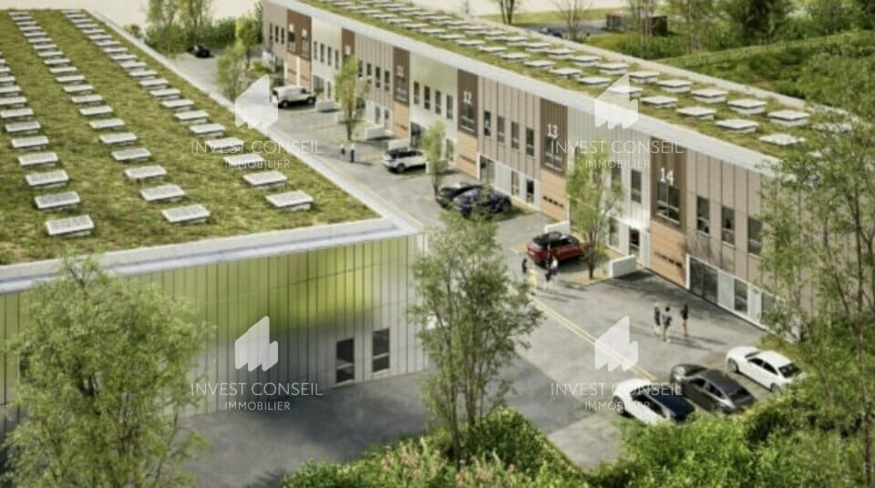 Light Industrial in Moisselles for sale Building Photo- Image 1 of 5