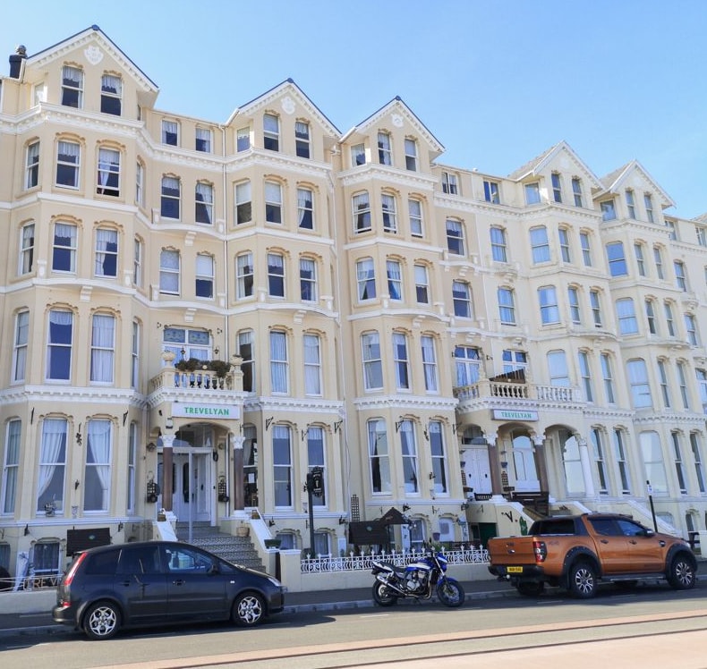 18-19 Palace Ter, Douglas for sale Primary Photo- Image 1 of 1