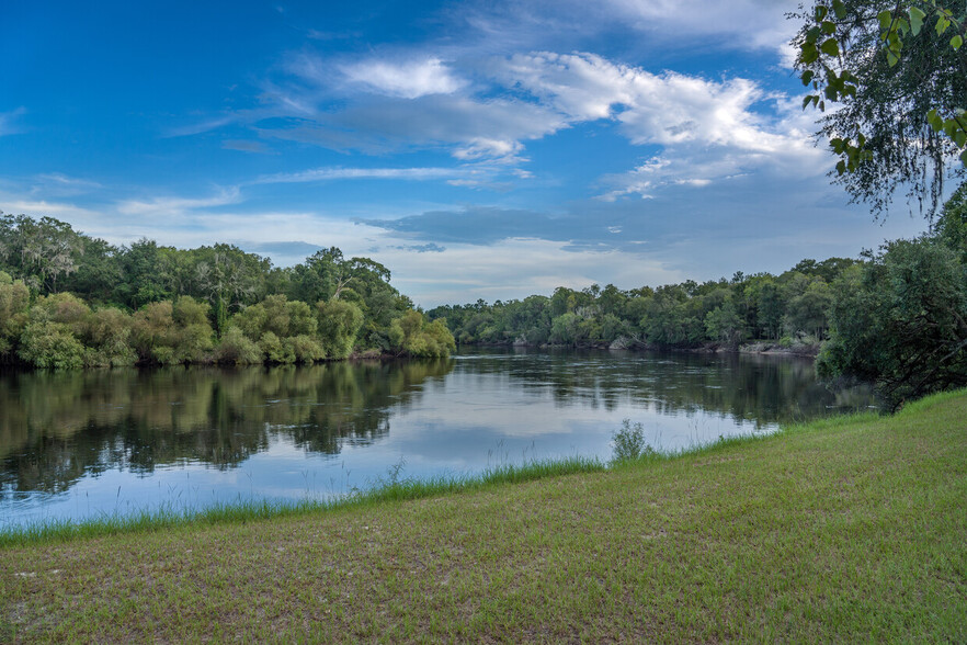 357 SE Forest Rd, Branford, FL for sale - Building Photo - Image 1 of 35