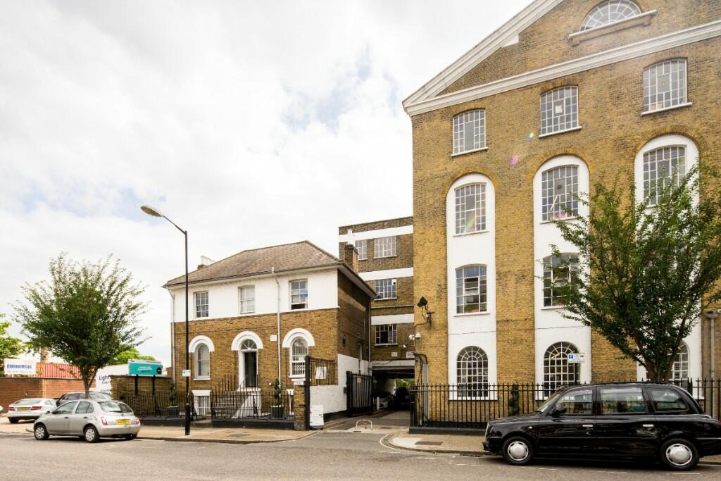 99-103 Lomond Grove, London to rent Building Photo- Image 1 of 5
