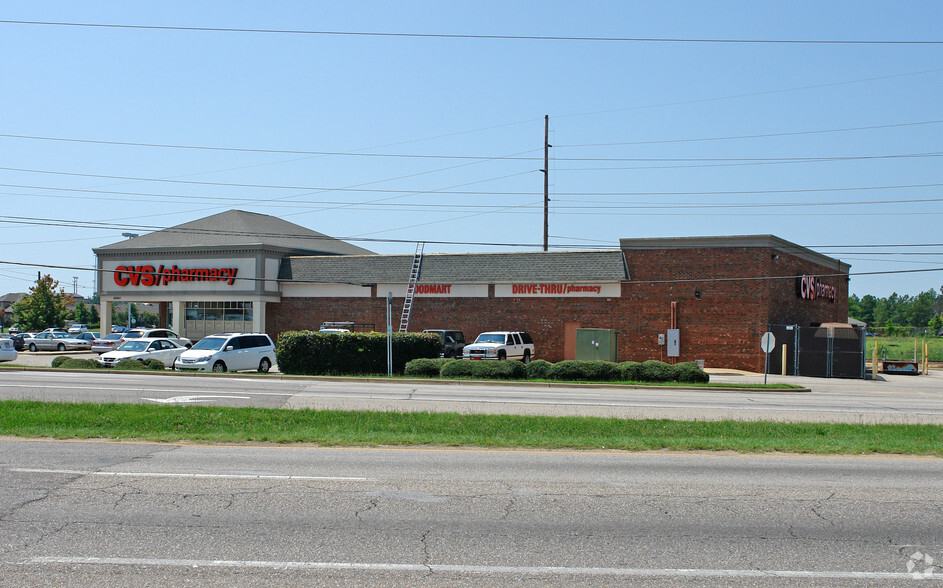 6990 Atlanta Hwy, Montgomery, AL for rent - Building Photo - Image 3 of 3