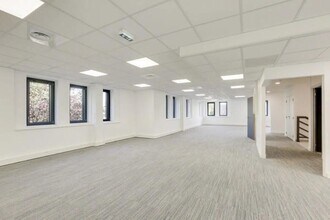 33 Avenue Du Docteur Georges Lévy, Vénissieux to rent Interior Photo- Image 2 of 6