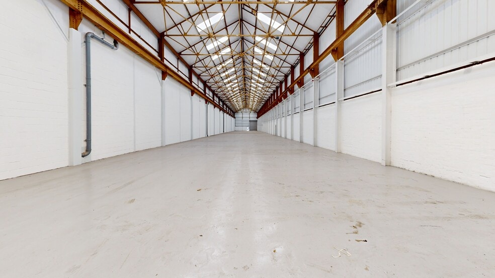 Bean Rd, Bilston to rent - Matterport 3D Scan - Image 3 of 18