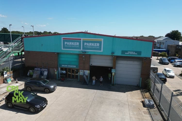 Station Rd, East Preston to rent - Building Photo - Image 3 of 4