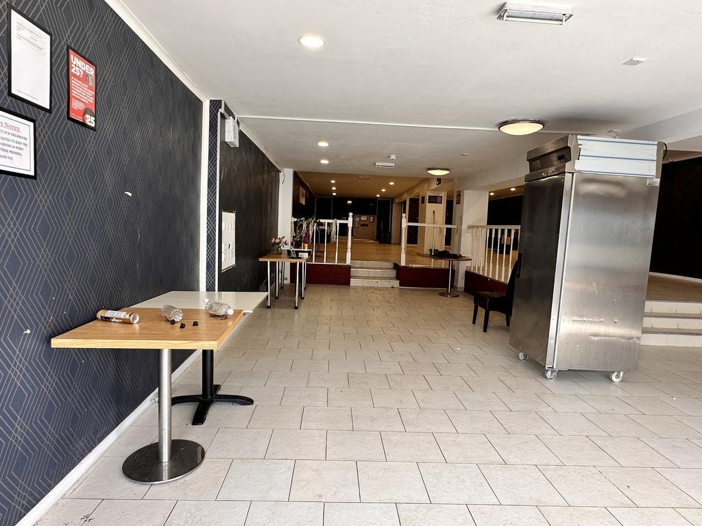 150-152 St. Sepulchre Gate W, Doncaster to rent Interior Photo- Image 1 of 5