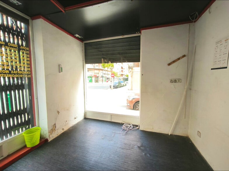 Carrer Maestro Giner, 15, Elche, Alicante to rent - Interior Photo - Image 3 of 14