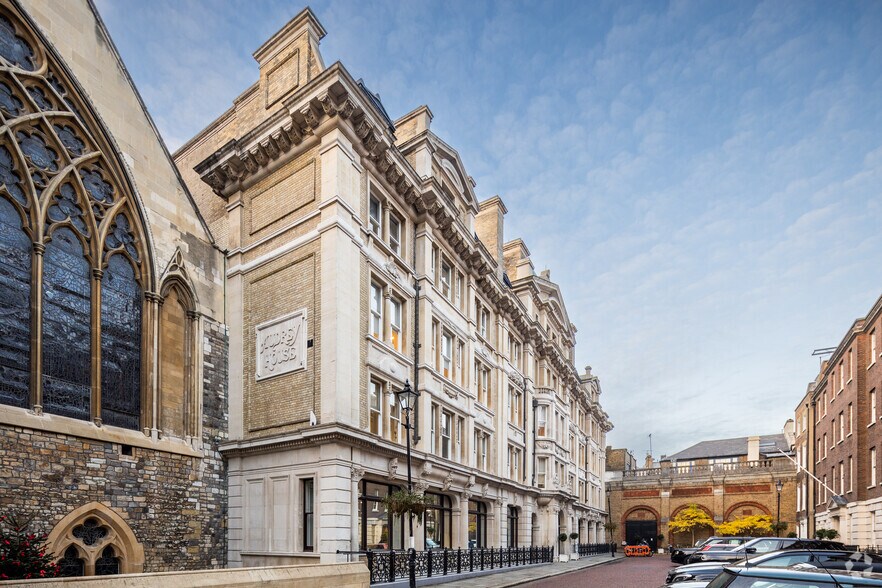 1620 Ely Pl, London EC1N 6SN UK