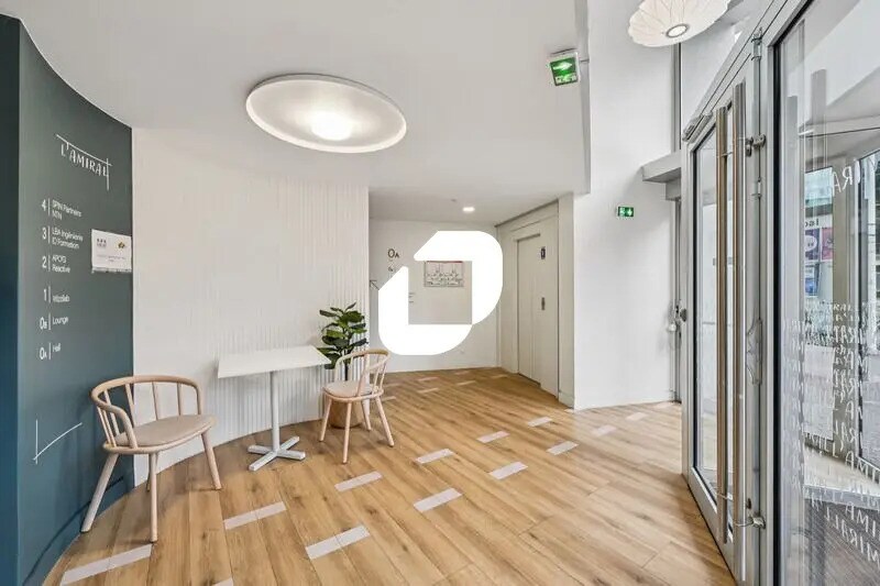 2 Boulevard Du General De Gaulle, Montrouge to rent - Building Photo - Image 3 of 17