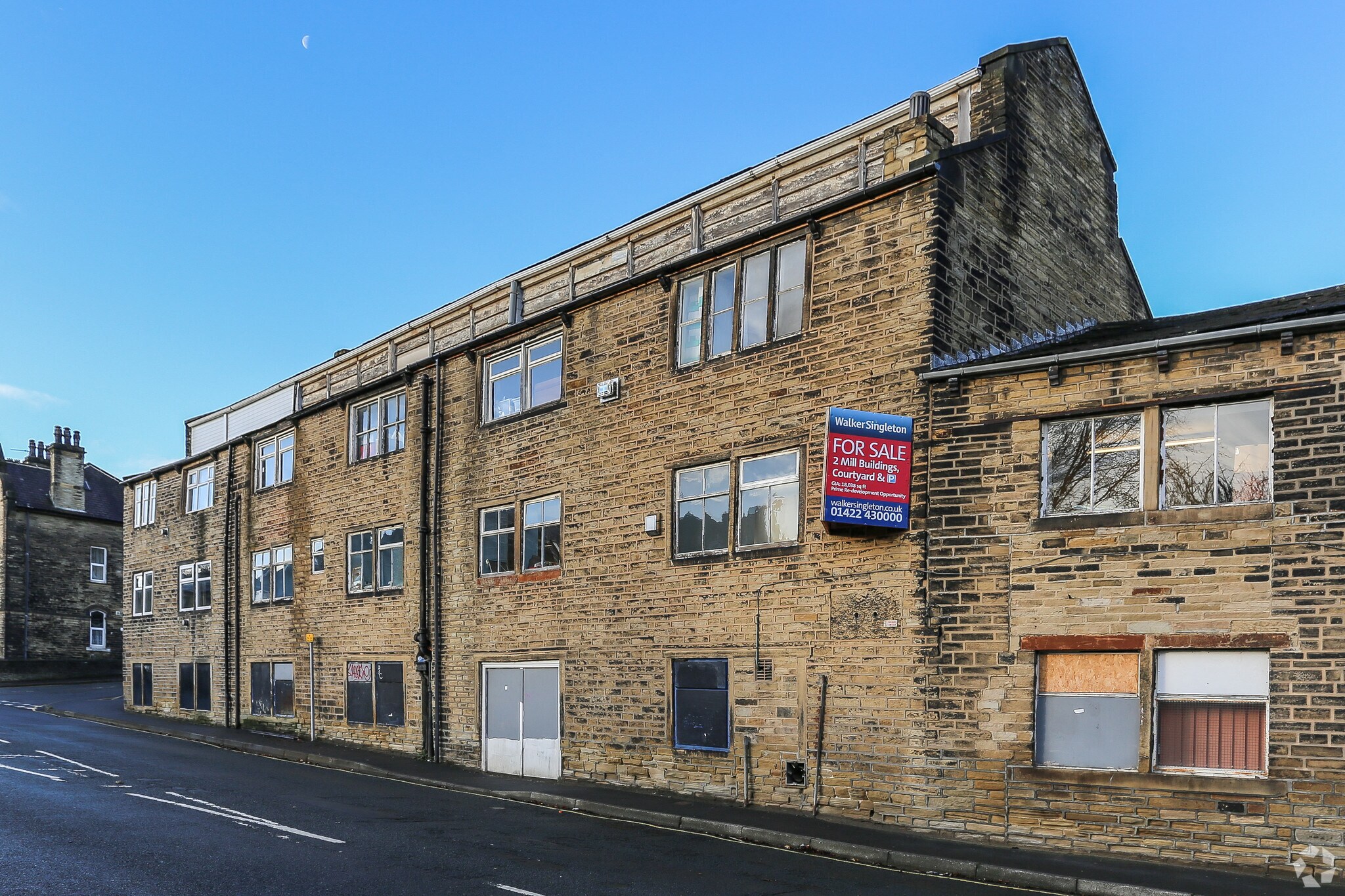 Saville Park Rd, Halifax for sale Primary Photo- Image 1 of 1