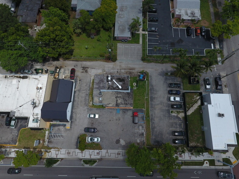 975 NE 125th St, North Miami, FL for rent - Aerial - Image 2 of 7