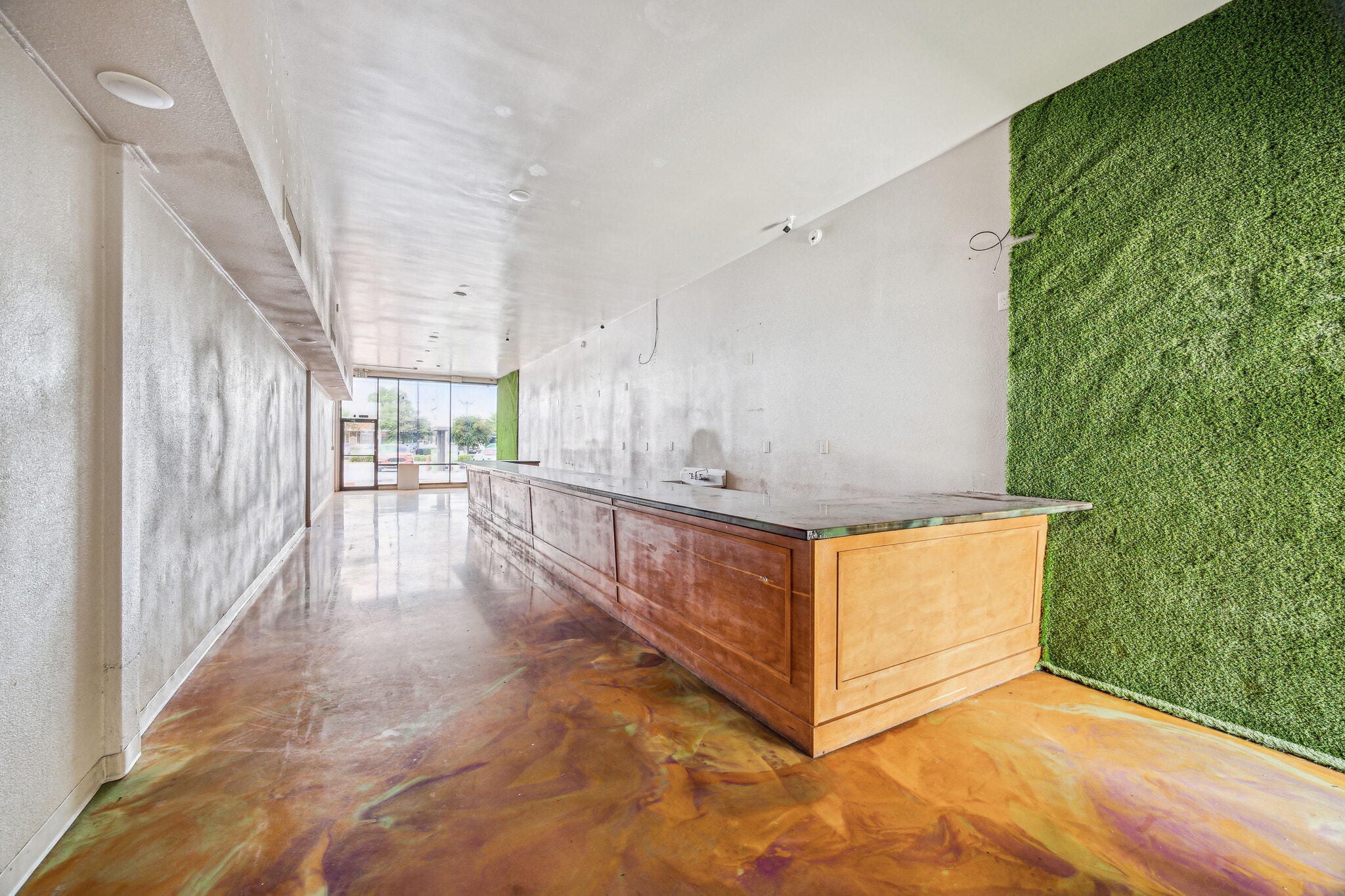 3922-3936 Old Spanish Trl, Houston, TX to rent Interior Photo- Image 1 of 2