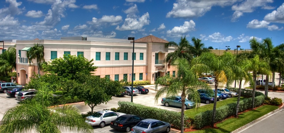 12008 South Shore Blvd, Wellington, FL for sale - Building Photo - Image 1 of 1