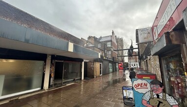 Winslade Way, London to rent Building Photo- Image 1 of 2