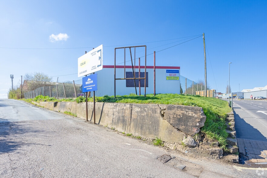 Dysart Rd, Grantham to rent - Building Photo - Image 2 of 4