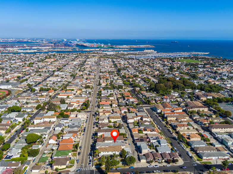 1081 W 19th St, San Pedro, CA for sale - Building Photo - Image 2 of 11