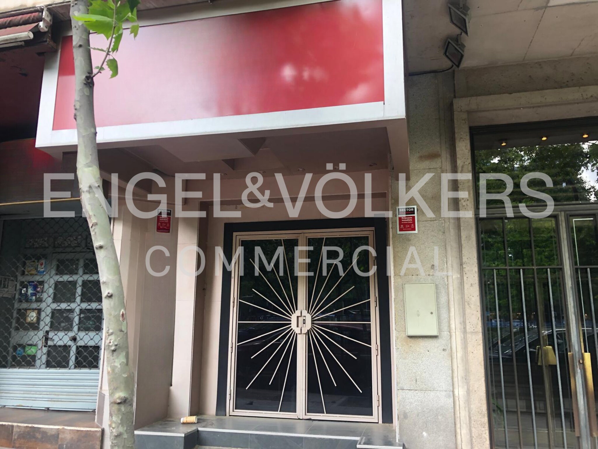 Retail in Madrid, Madrid to rent Floor Plan- Image 1 of 3