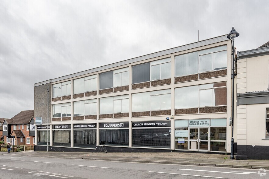 2 Marlborough Rd, Swindon for sale - Building Photo - Image 1 of 1